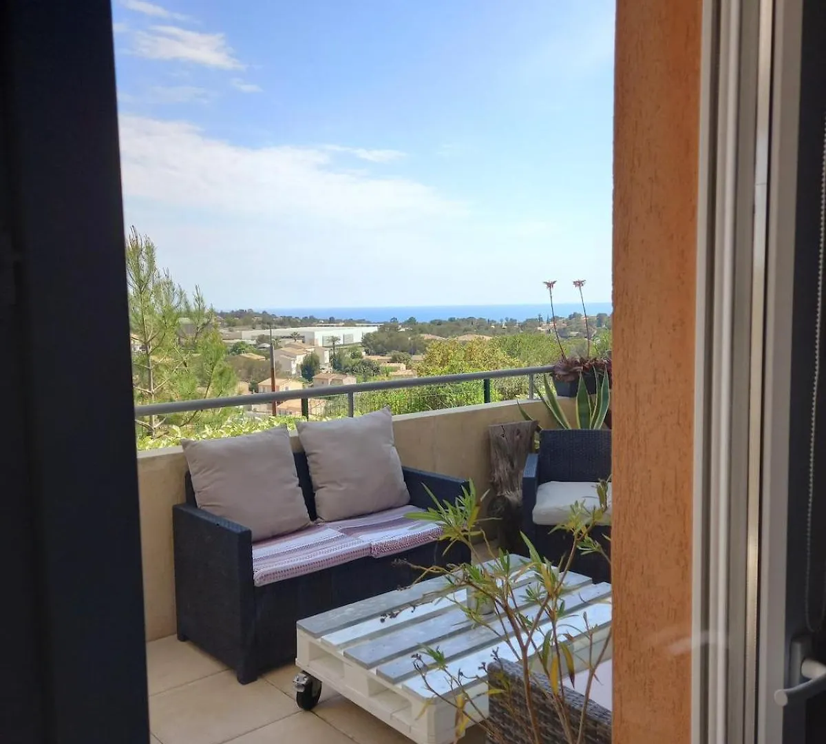 Blue Horizon T4 3 Bedrooms Panoramic Sea View Saint-Raphaël Διαμέρισμα